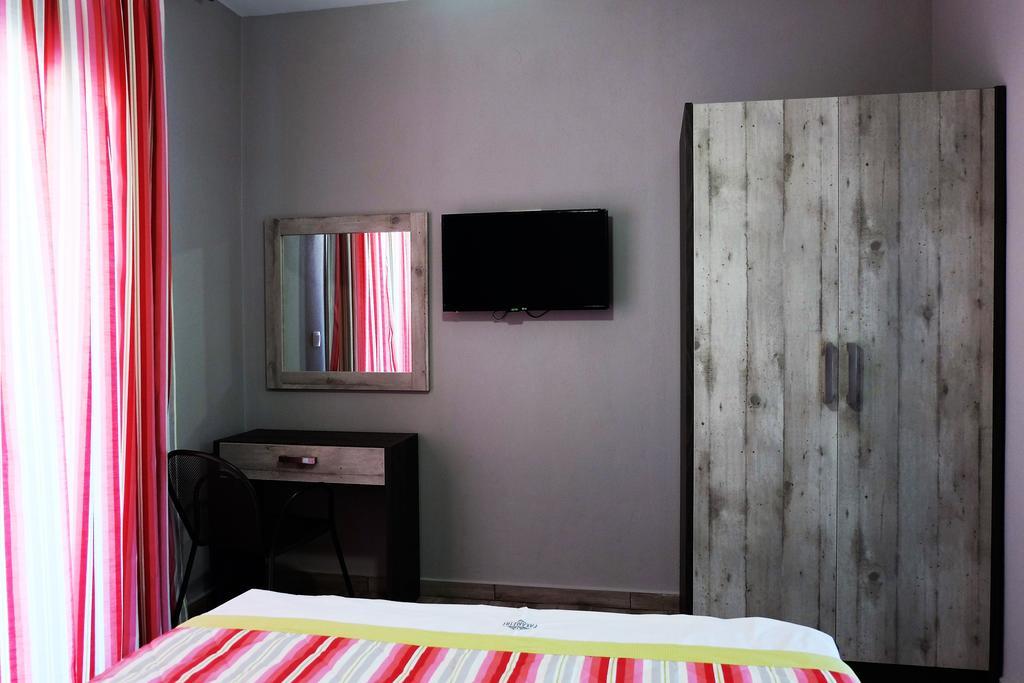 Paramithi Luxury Apartments Nikiti  Exterior photo